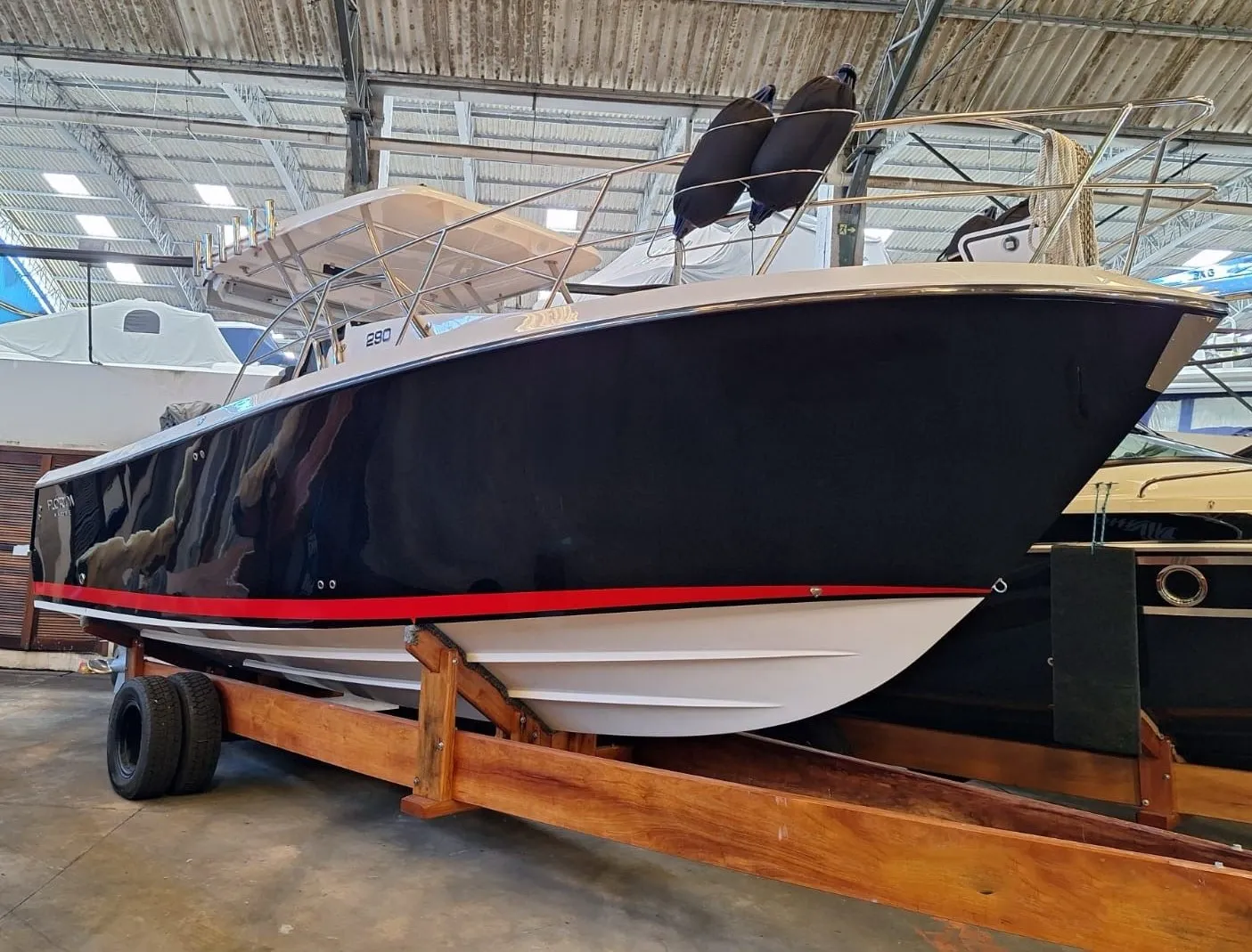 vip-boat-FLORIDA-290-1